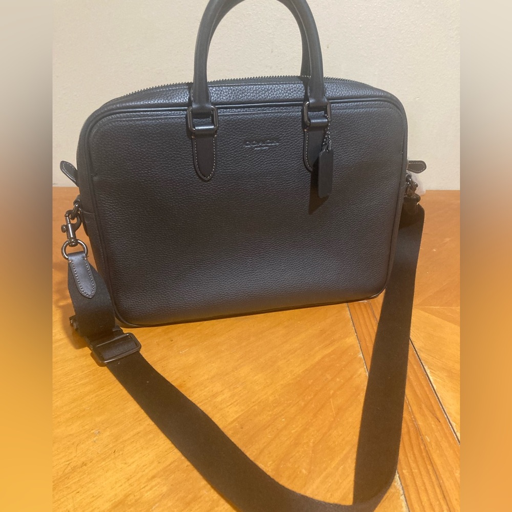 Coach Gotham Brief